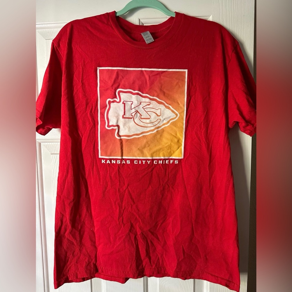 Kansas City Chiefs Red T-Shirt men’s Men’s size Large
